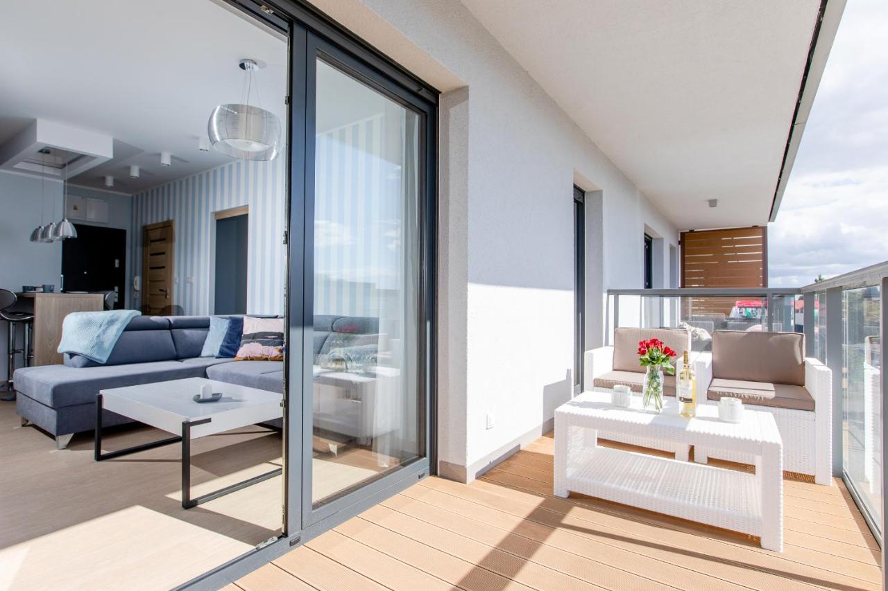 Apartament Blekitny Gardenia Dziwnow Z Widokiem Na Morze Epapartamenty 외부 사진